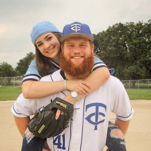 Meet your Posher, Dustin